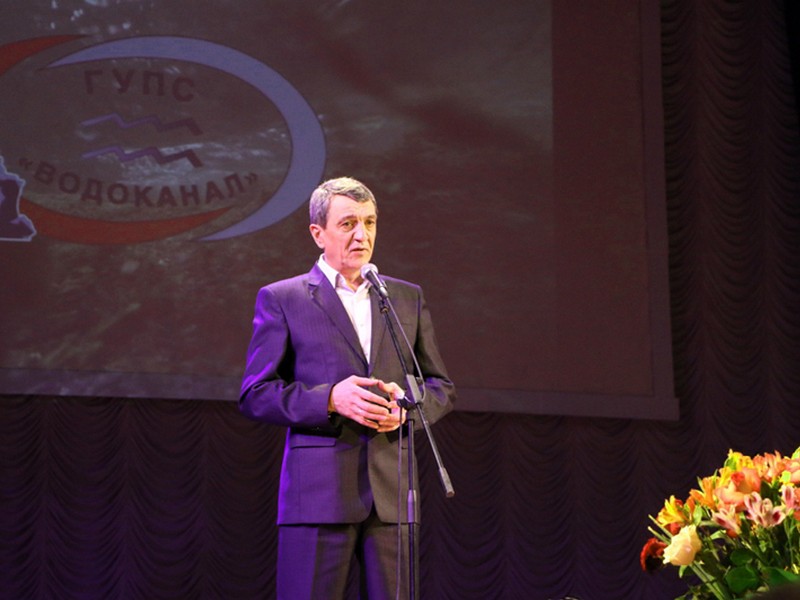 Губернатор Севастополя Сергей Меняйло, вручение почетных грамот